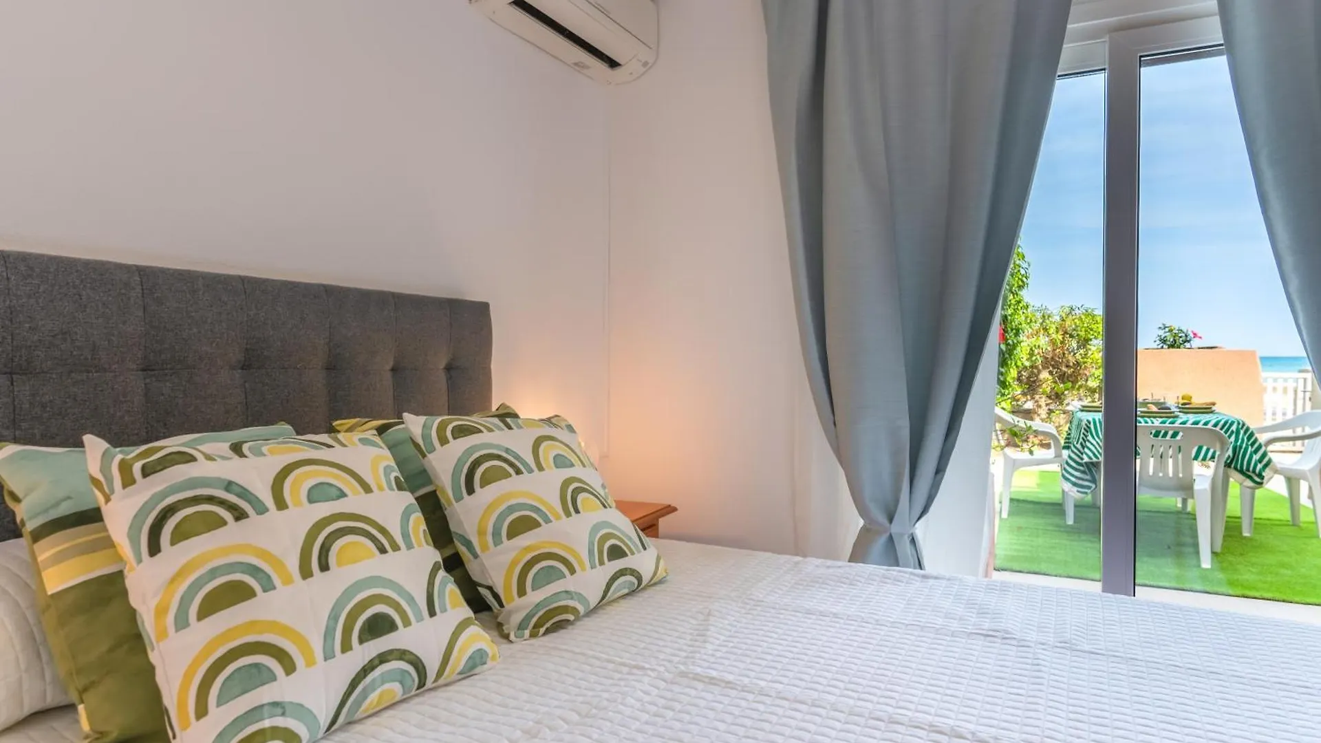 Apartament Beachhouse Playa R&R Roquetas de Mar